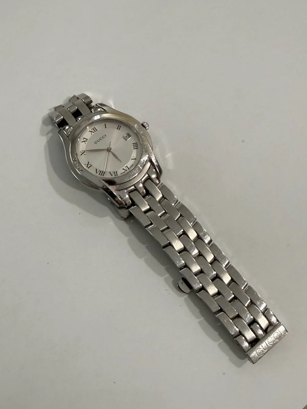 Gucci Silver Stainless Steel Watch with Roman Numerals vintage 8”